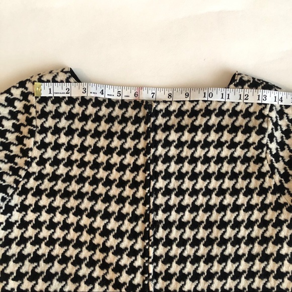 Knitted Dove Wool Gingham Short Sleeve Dress - Picture 6 of 10